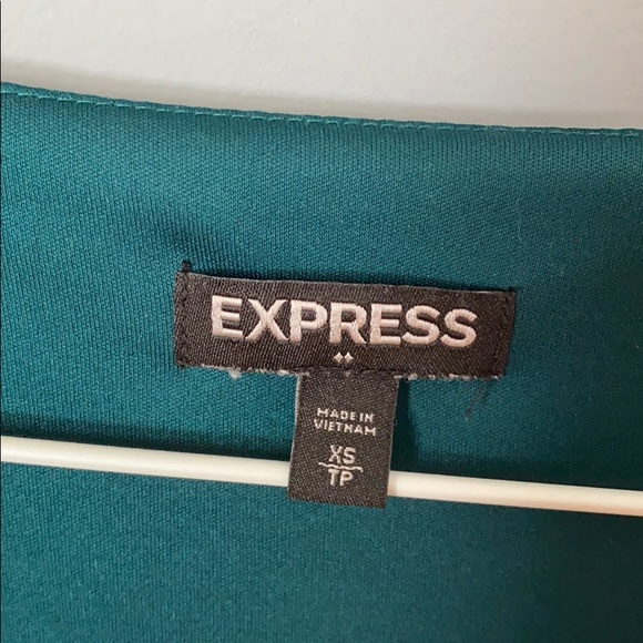 Express Rompers - Picture 7 of 9